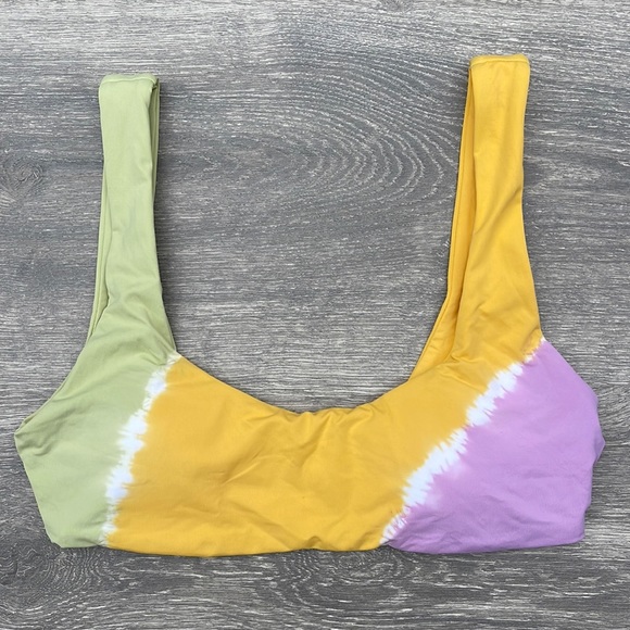 L*Space Lizzie Bikini Top & Sandy Bottoms, diagonal sunburst - Picture 5 of 15